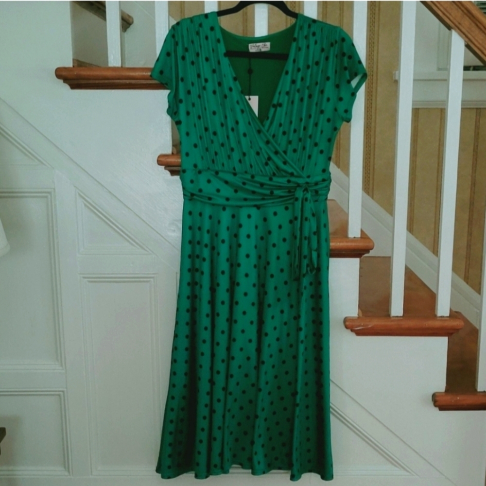 VINTAGE CHIC Caryl Swing Green Polka Dot Dress 50's Size 12 Top Vintage